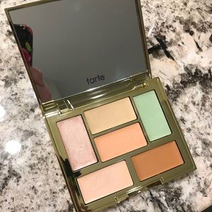 BUNDLE color corrector & eye liner